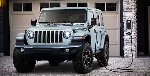 「Jeep® Wrangler Unlimited Rubicon 4xe」を発売